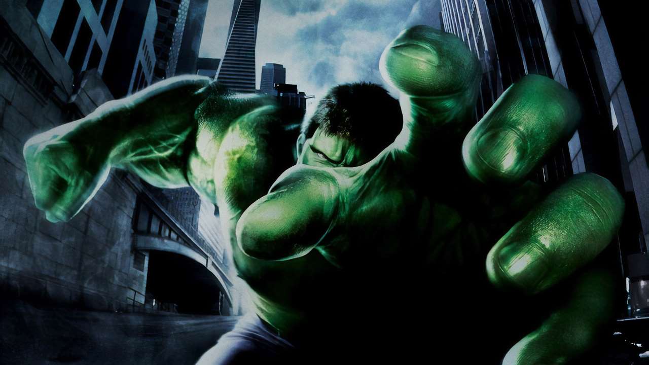 Marvel Evreninde Hulk Neden Bu Kadar Güçsüz?  kapak fotoğrafı